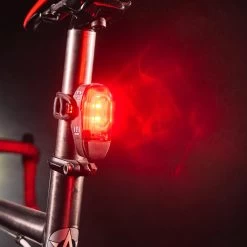 Lezyne KTV Pro Alert STVZO Akku-Rücklicht Mit Bremslichtfunktion -Fahrradersatzteile lezyne ktv pro alert stvzo akku ruecklicht 2021 308641 d