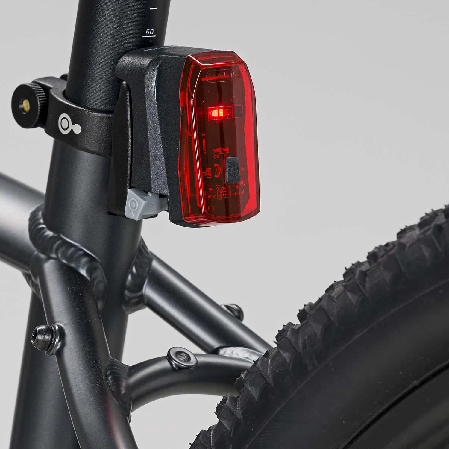 MonkeyLink ML Phenon Nuuk 30 Lux Recharge Fahrrad-Beleuchtungsset 7 MonkeyLink ML Phenon Nuuk 30 Lux Recharge Fahrrad-Beleuchtungsset - Image 5